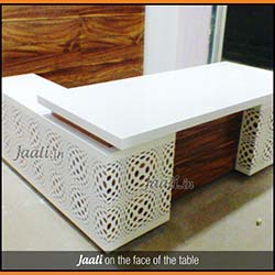 Jaali on the face of the table 2 copy